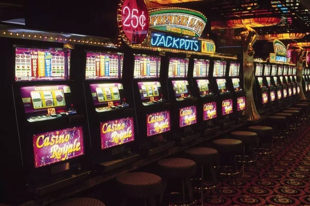 iwc777 - Slot Bet Fácil